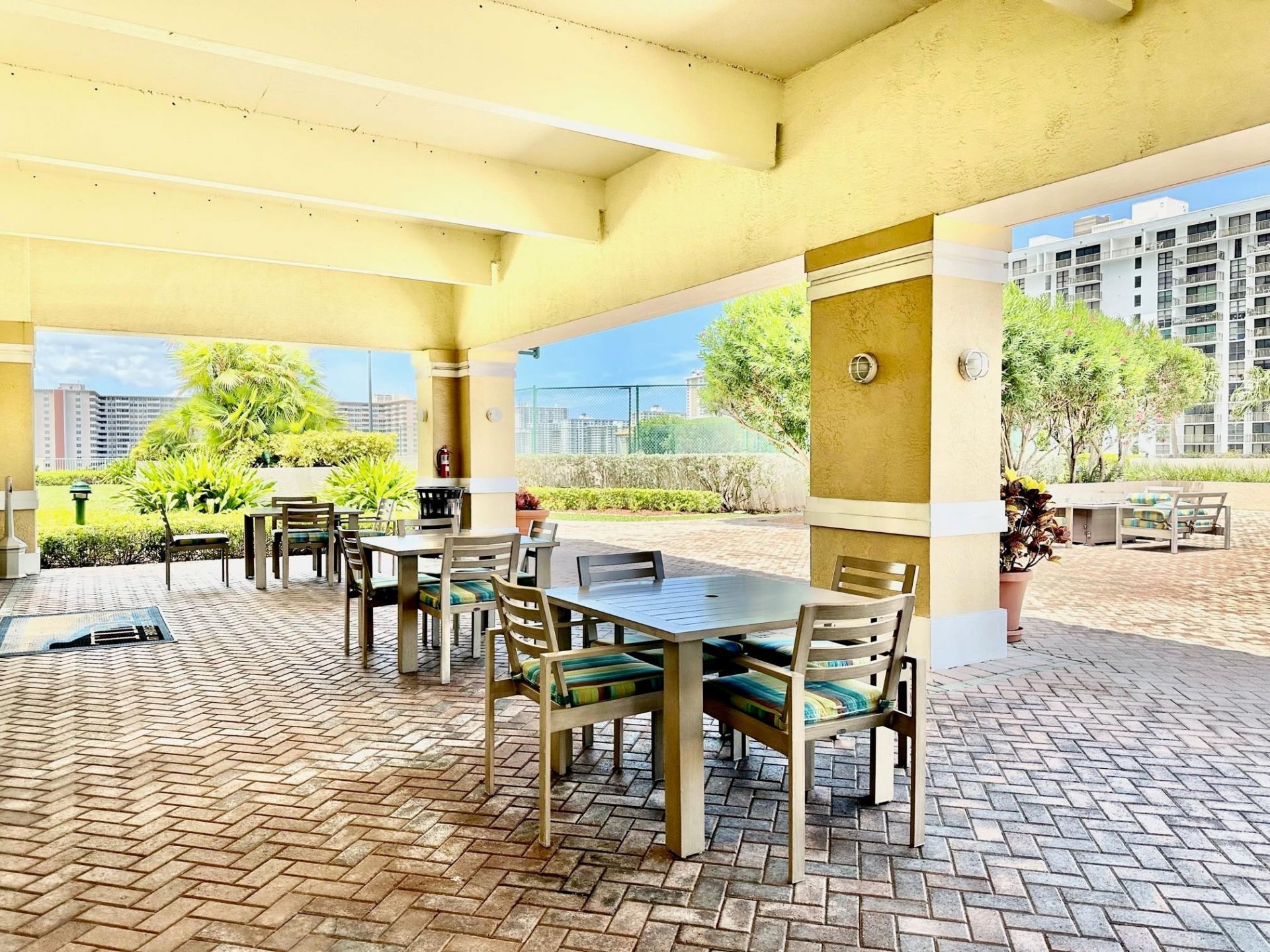 3020 NE 32nd Avenue, Unit 1003, Fort Lauderdale, FL 33308 Photo