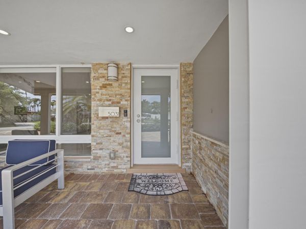 5031 NE 23rd Terrace, Lighthouse Point, FL 33064