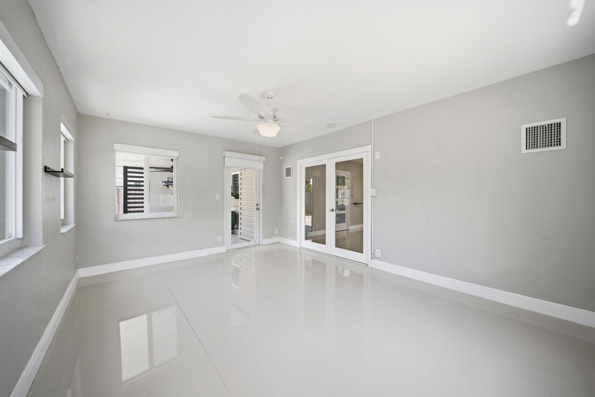 5031 NE 23rd Terrace, Lighthouse Point, FL 33064 Photo