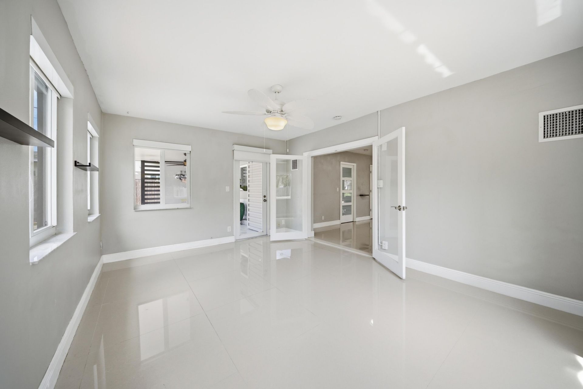 5031 NE 23rd Terrace, Lighthouse Point, FL 33064 Photo