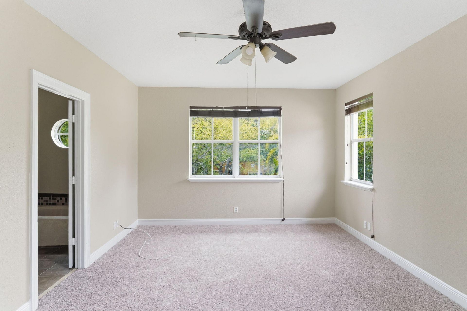 2465 SW 99th Way, Miramar, FL 33025 Photo