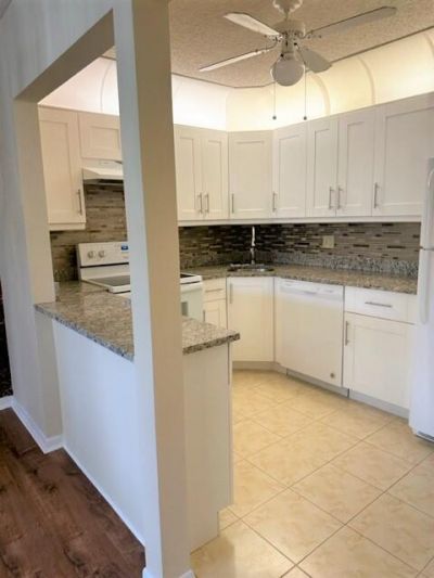441 Pine Glen Lane, Unit D-2, Greenacres, FL 33463 Photo