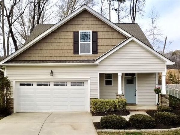 1208 Yellow Wood Drive , Mebane, NC 27302