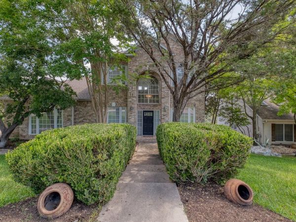 9215 Spicebrush DR, Austin, TX 78759