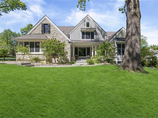 5710 Reinhardt Drive, Fairway, KS 66205