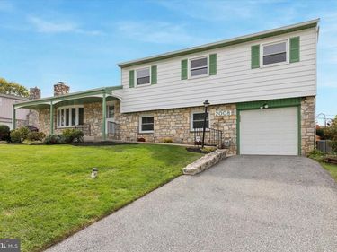 2008 HEMLOCK ROAD, JEFFERSONVILLE, PA 19403