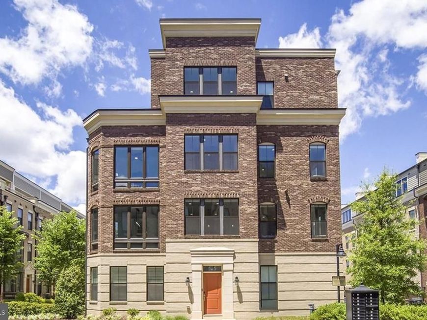 515 Riversail Lane, Unit 430, Oxon Hill, MD 20745 Main Photo