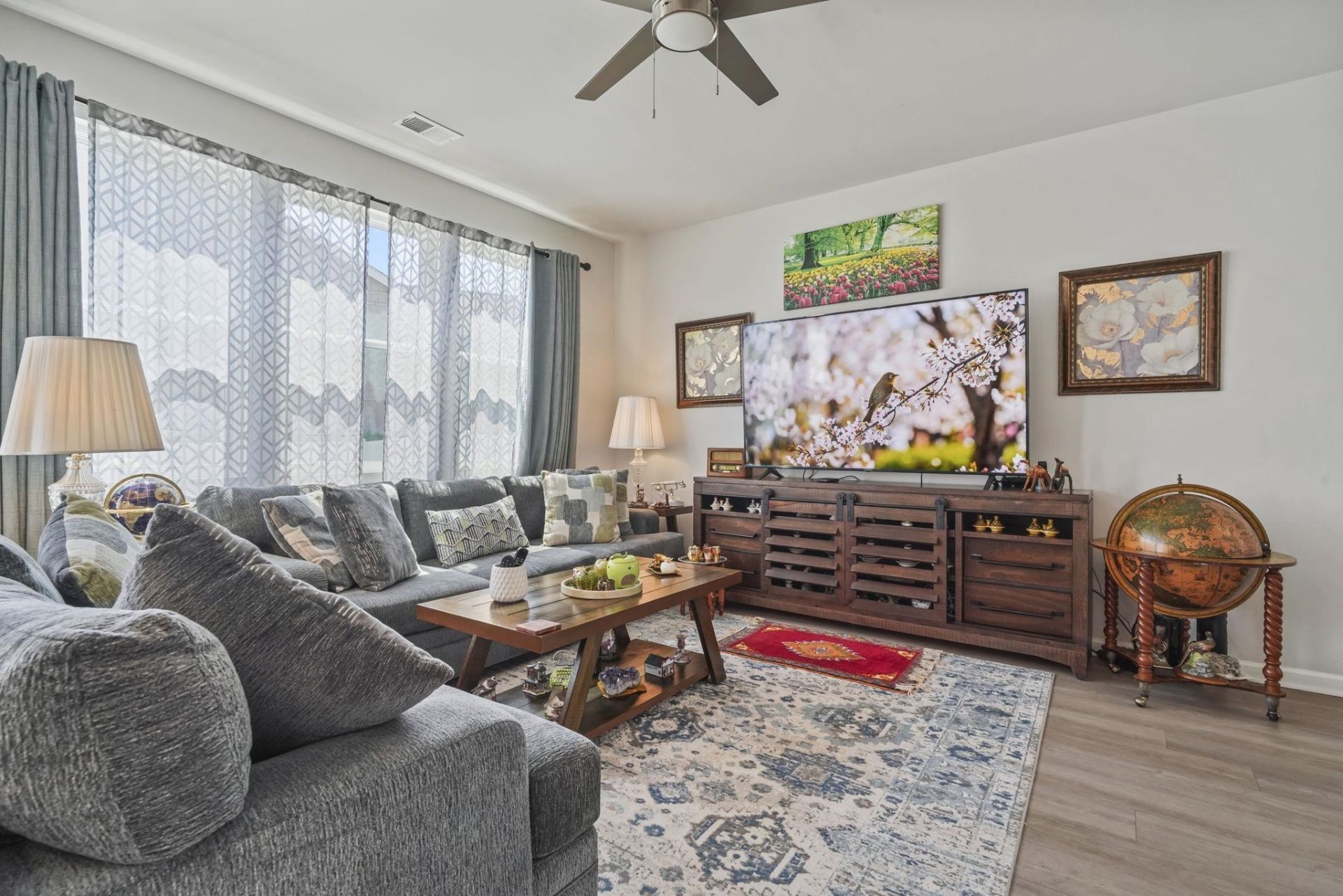 79 S Reindeer Rd. Photo 18