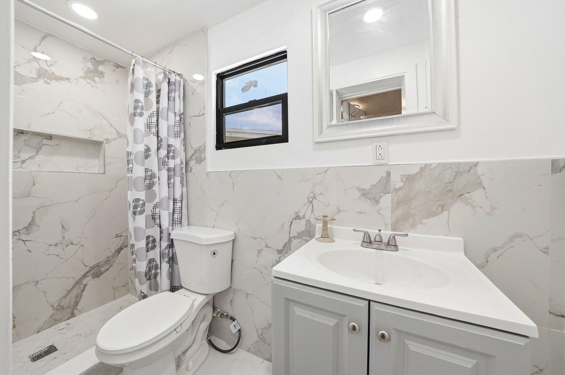 1320 SW 34th Avenue, Unit 2, Fort Lauderdale, FL 33312 Photo