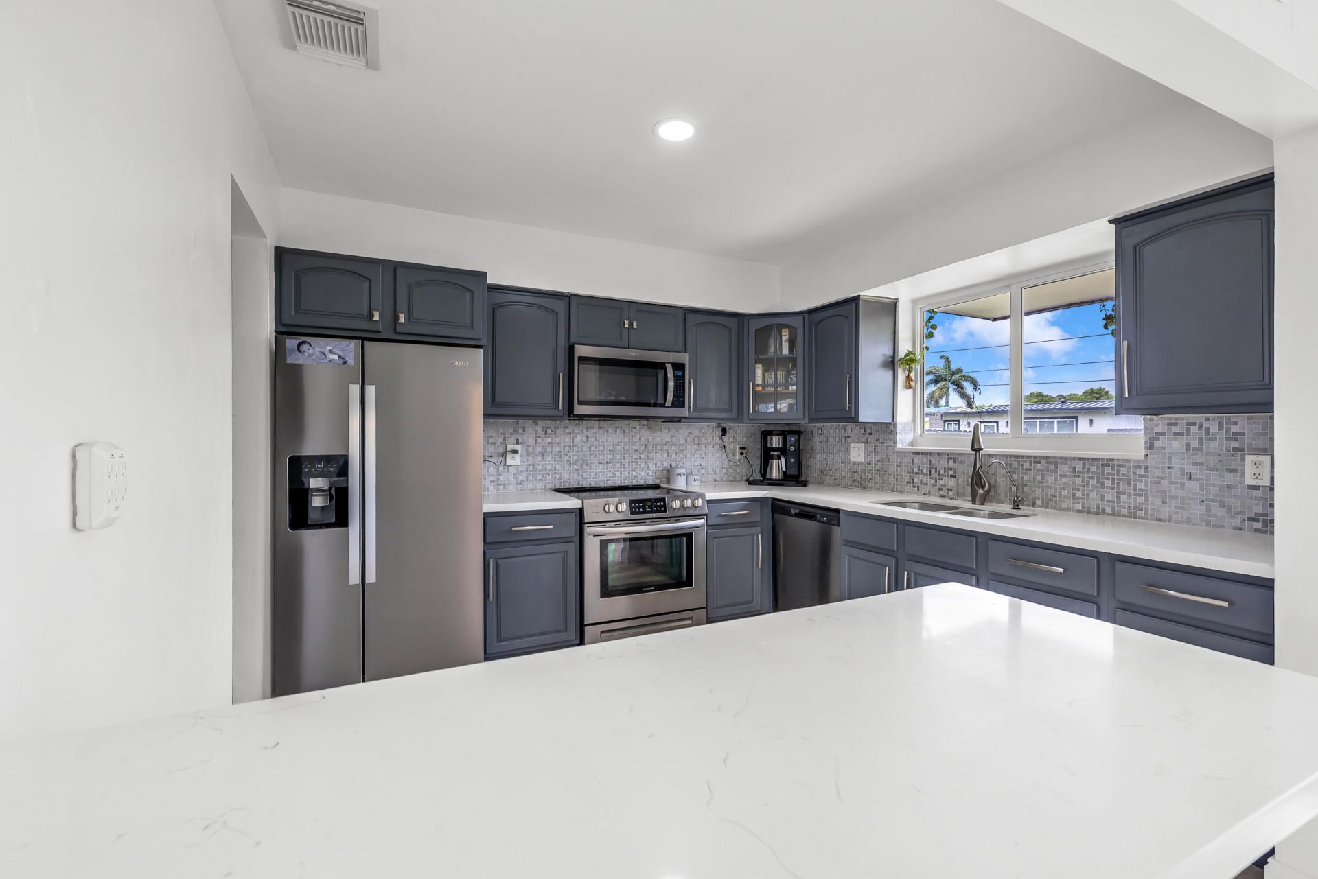 8781 NW 15th Street, Pembroke Pines, FL 33024 Photo