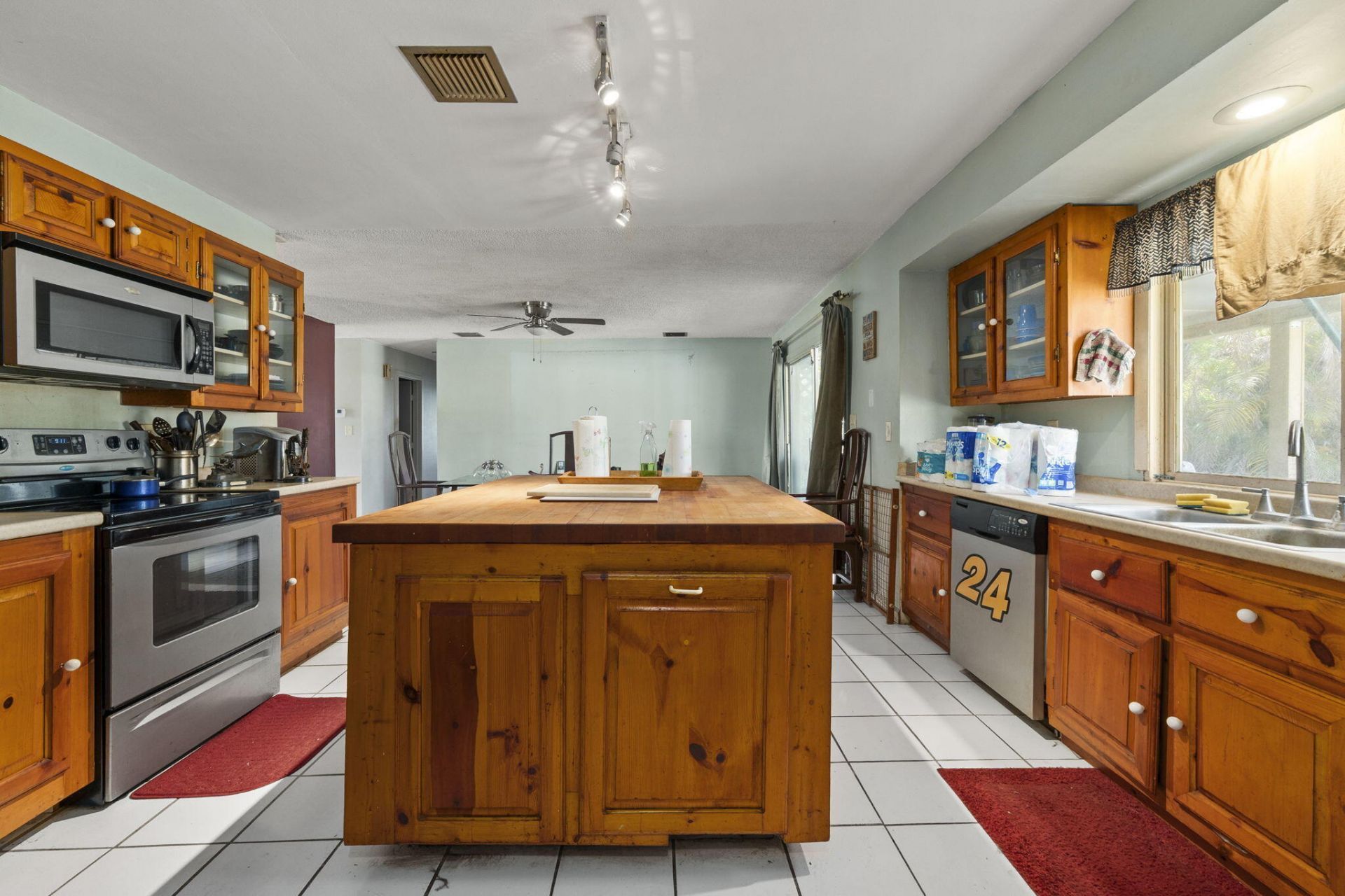 8631 Hidden Pines Road, Fort Pierce, FL 34945 Photo