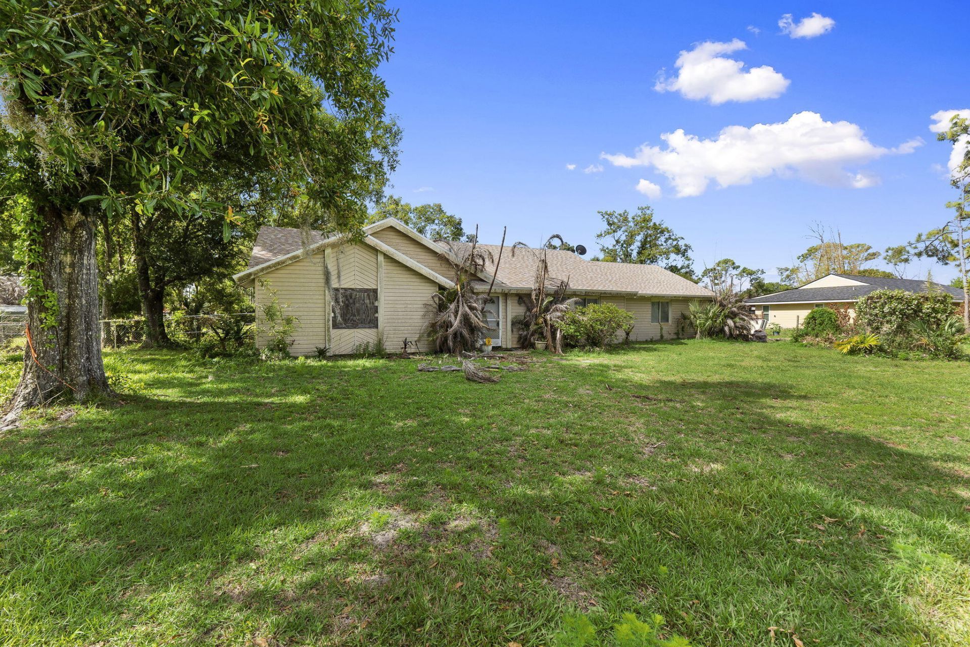 8631 Hidden Pines Road, Fort Pierce, FL 34945 Photo