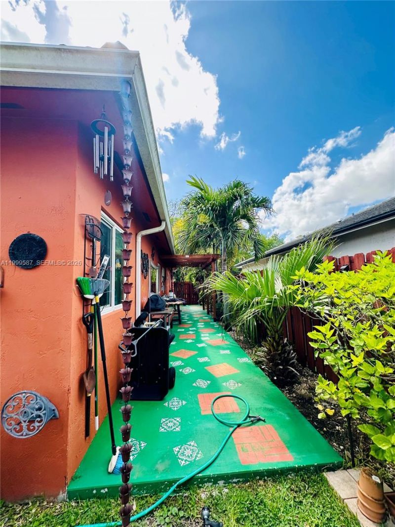 14531 SW 160th Ct, Miami, FL 33196 Photo