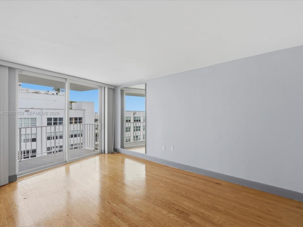 1228 West Ave, Unit 1506, Miami Beach, FL 33139 Photo