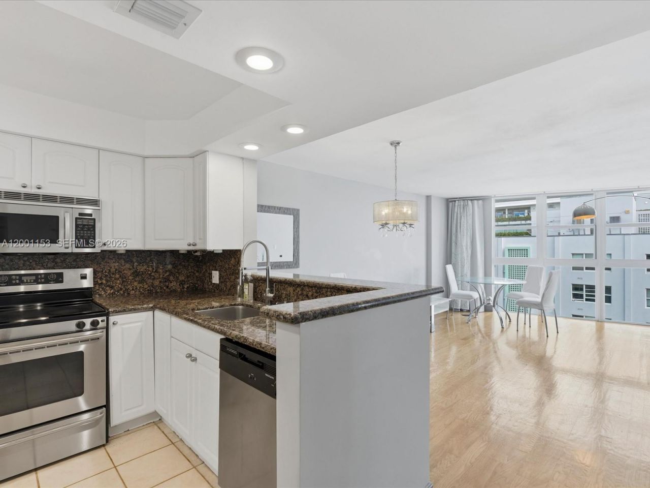 1228 West Ave, Unit 1506, Miami Beach, FL 33139 Photo