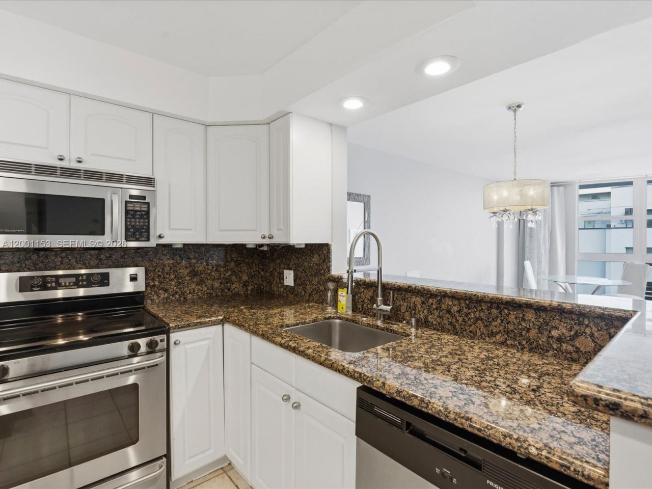 1228 West Ave, Unit 1506, Miami Beach, FL 33139 Photo