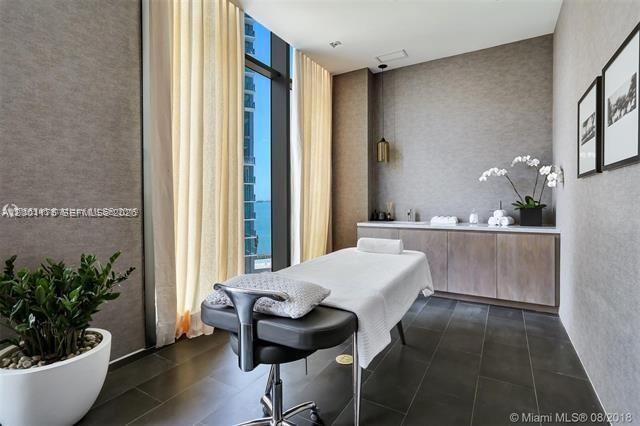 650 NE 32nd St, Unit 4306, Miami, FL 33137 Photo