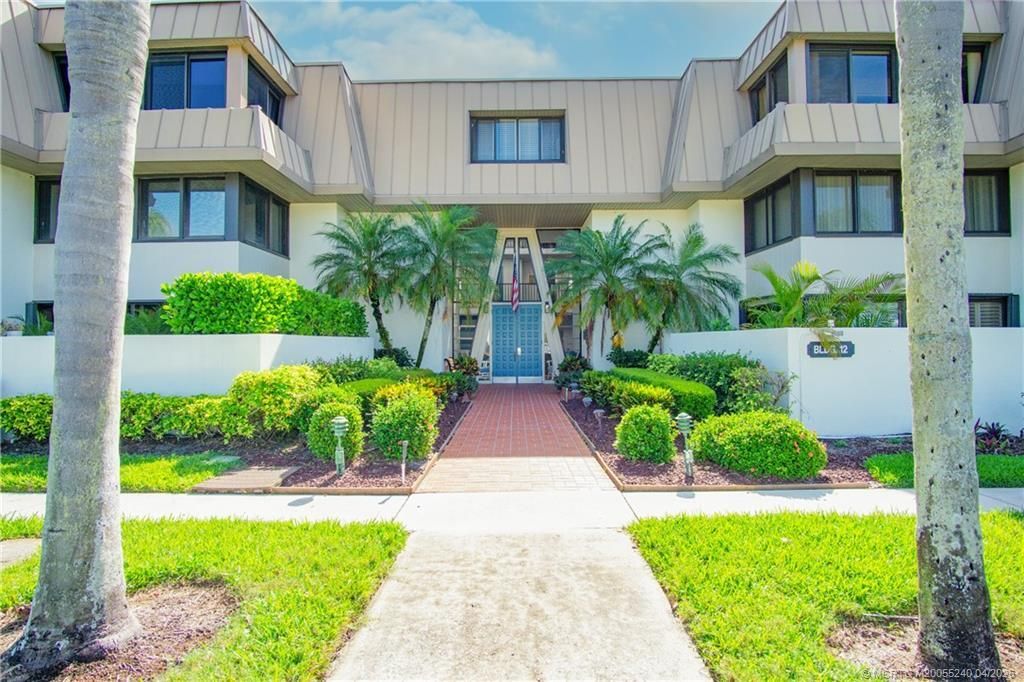 1800 SE Saint Lucie Boulevard, Unit 12-201, Stuart, FL 34996 Photo