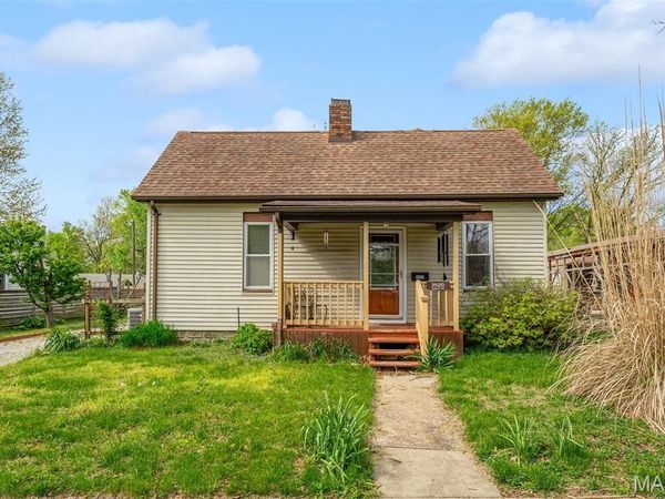 3520 Summit Avenue, Belleville, IL 62226
