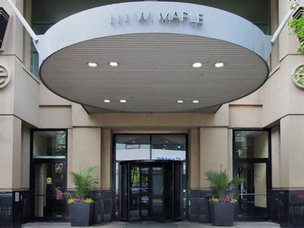 111 W MAPLE Street, Unit 912, Chicago, IL 60610