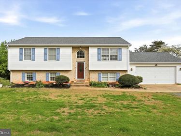 8117 BAILEY ROAD, WARRENTON, VA 20186