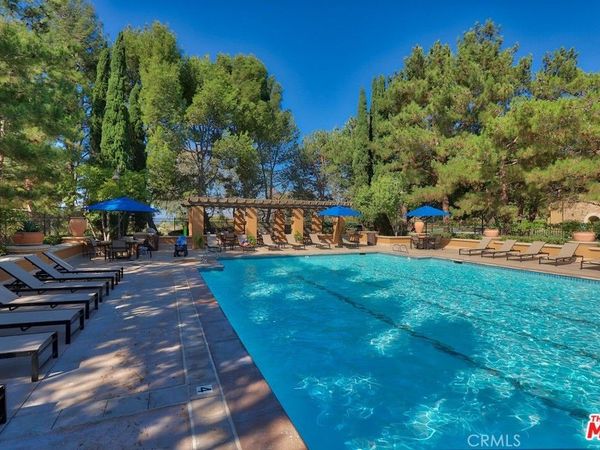 211 Danbrook, Irvine, CA 92603