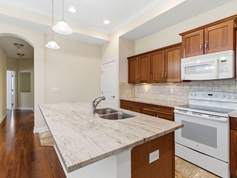 6804 Garden View Drive, Westerville, OH 43082 Photo 15