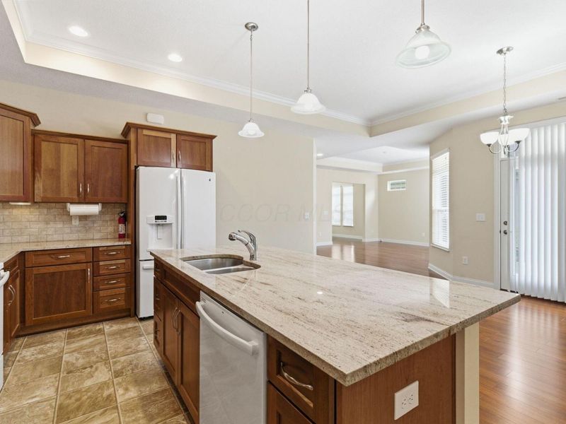 6804 Garden View Drive, Westerville, OH 43082 Photo 16