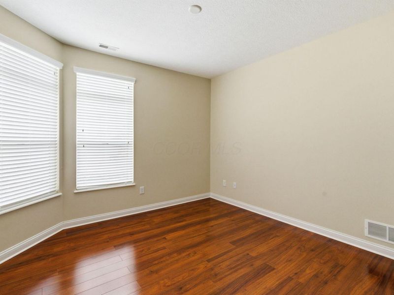 6804 Garden View Drive, Westerville, OH 43082 Photo 19