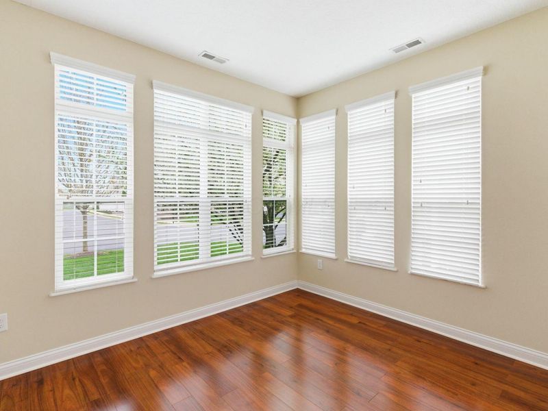 6804 Garden View Drive, Westerville, OH 43082 Photo 9