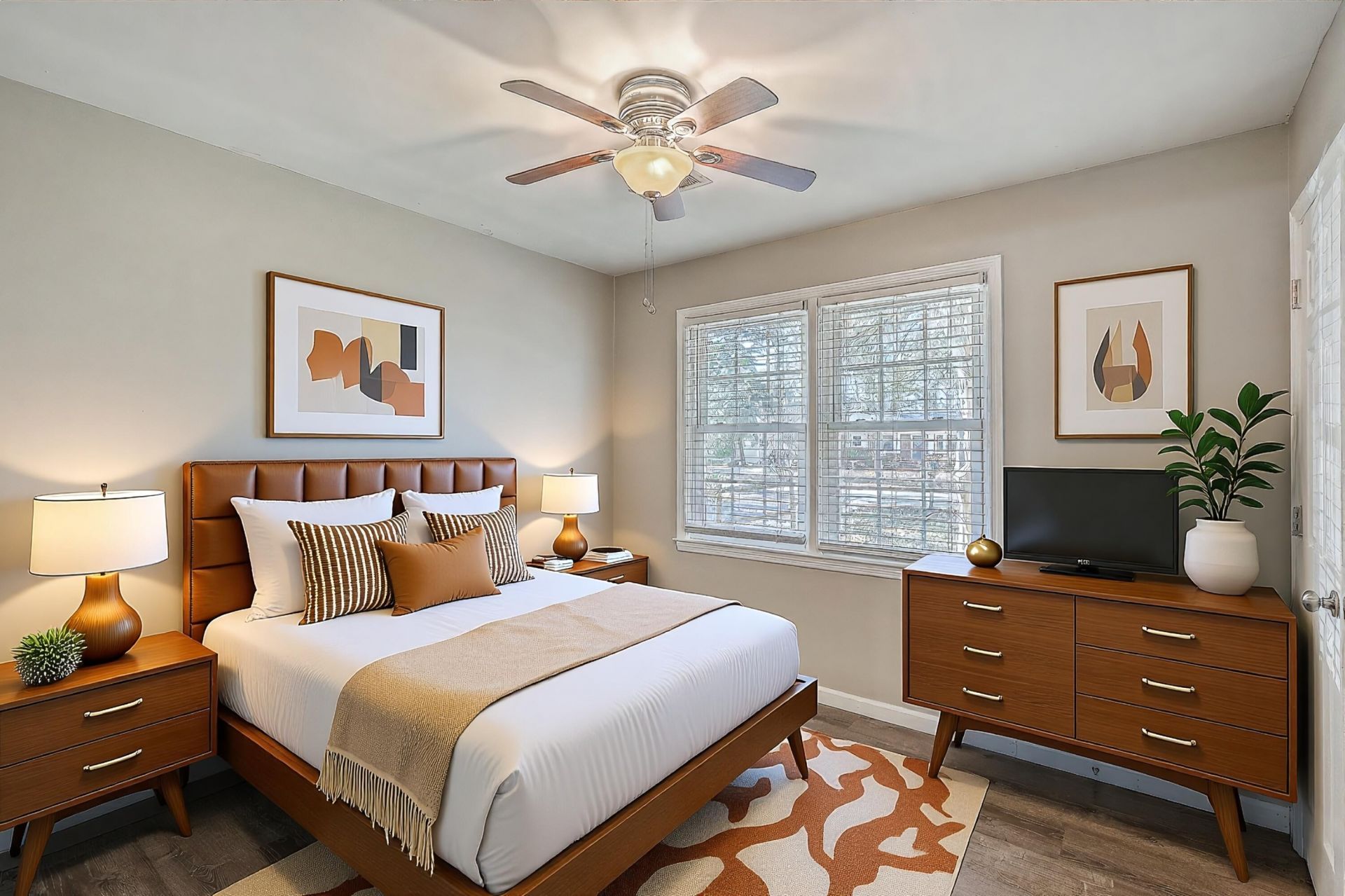 1152 Bradford Avenue Photo 22