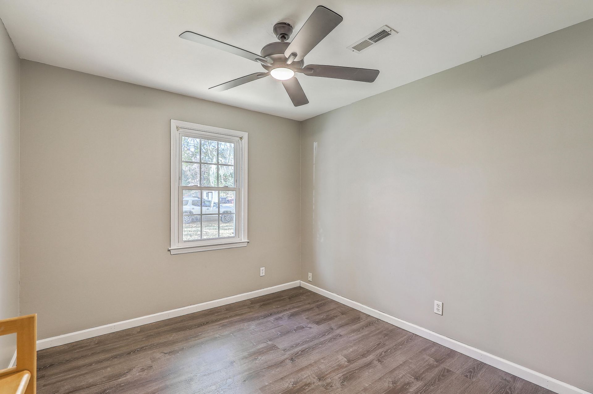 1152 Bradford Avenue Photo 25