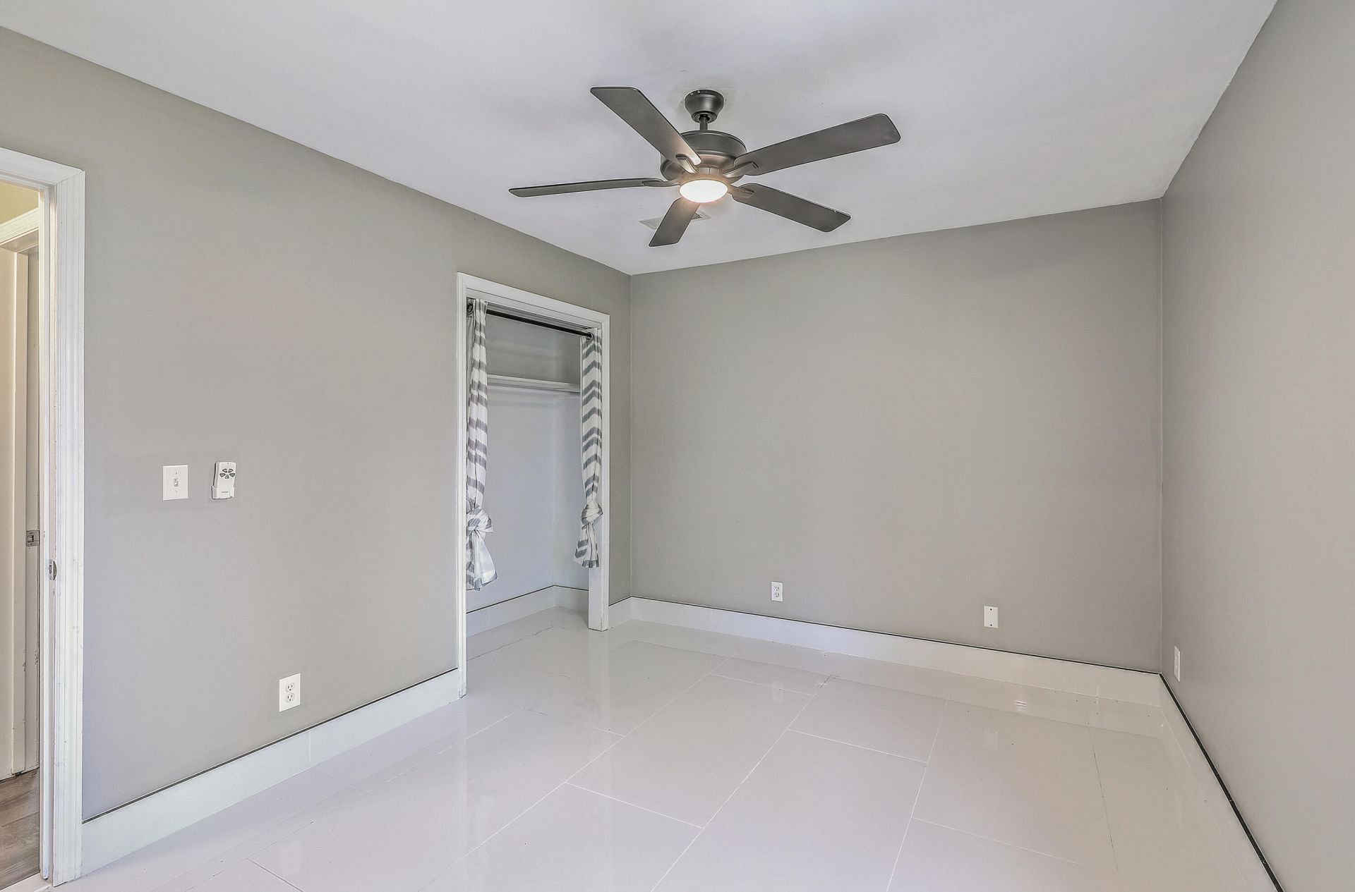 1152 Bradford Avenue Photo 29