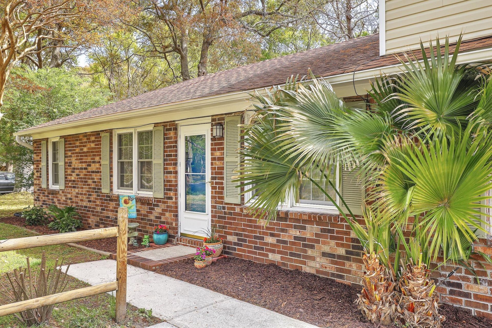 1152 Bradford Avenue Photo 4