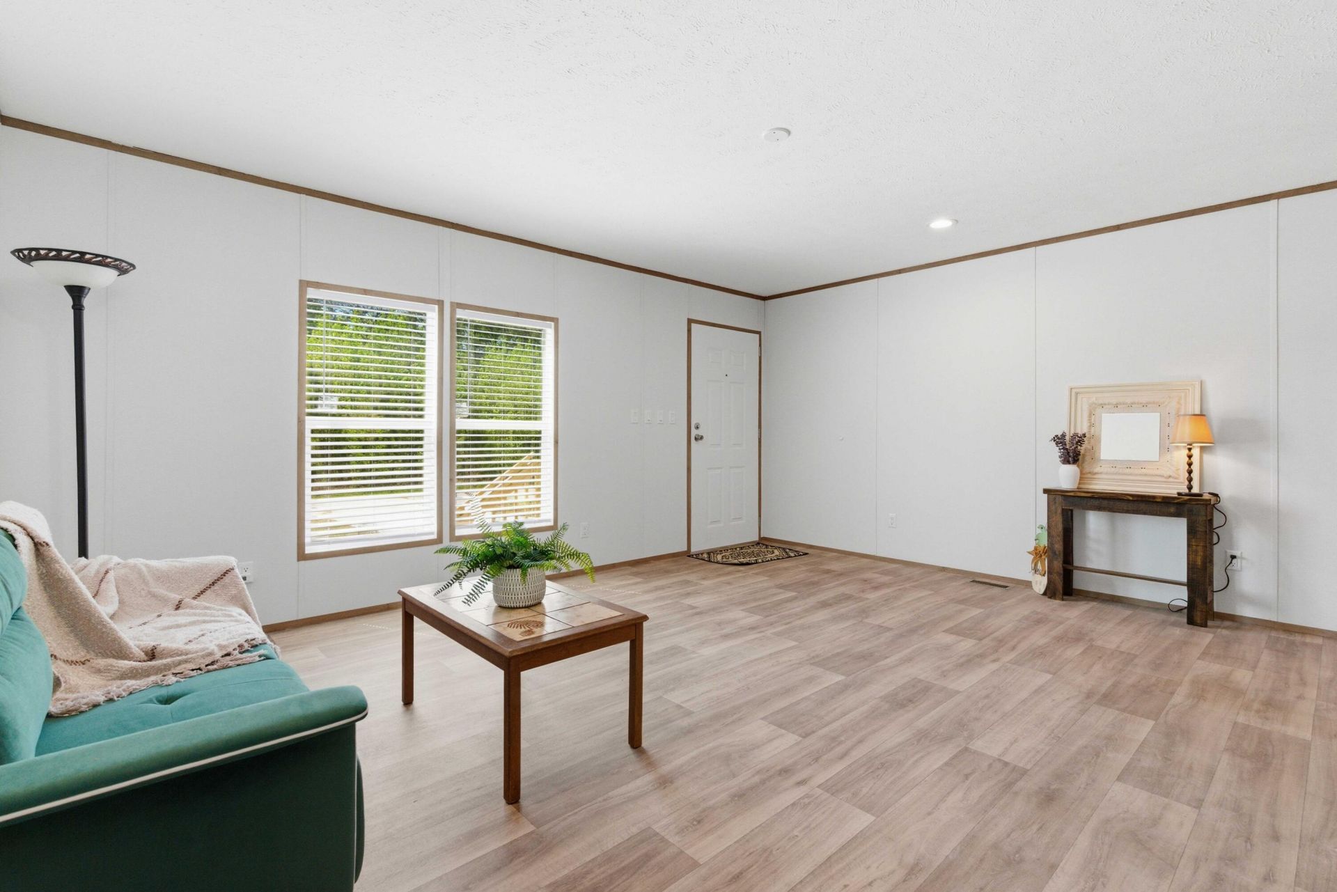 123 Firefly Lane Photo 15