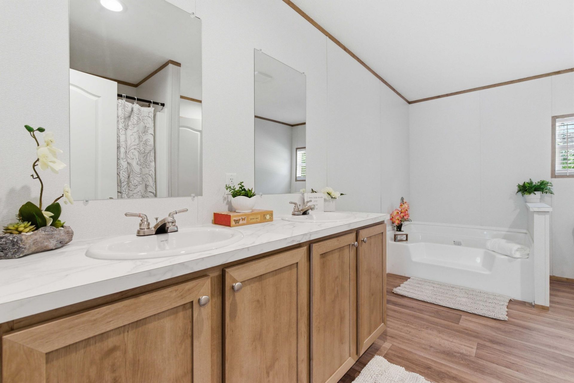 123 Firefly Lane Photo 18