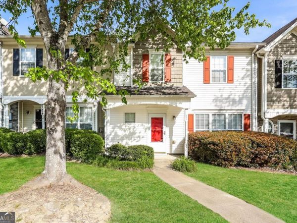 6076 Camden Forrest Drive, Riverdale, GA 30296