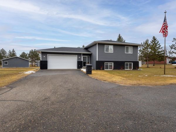 2416 Pearl Drive NE, Bemidji, MN 56601