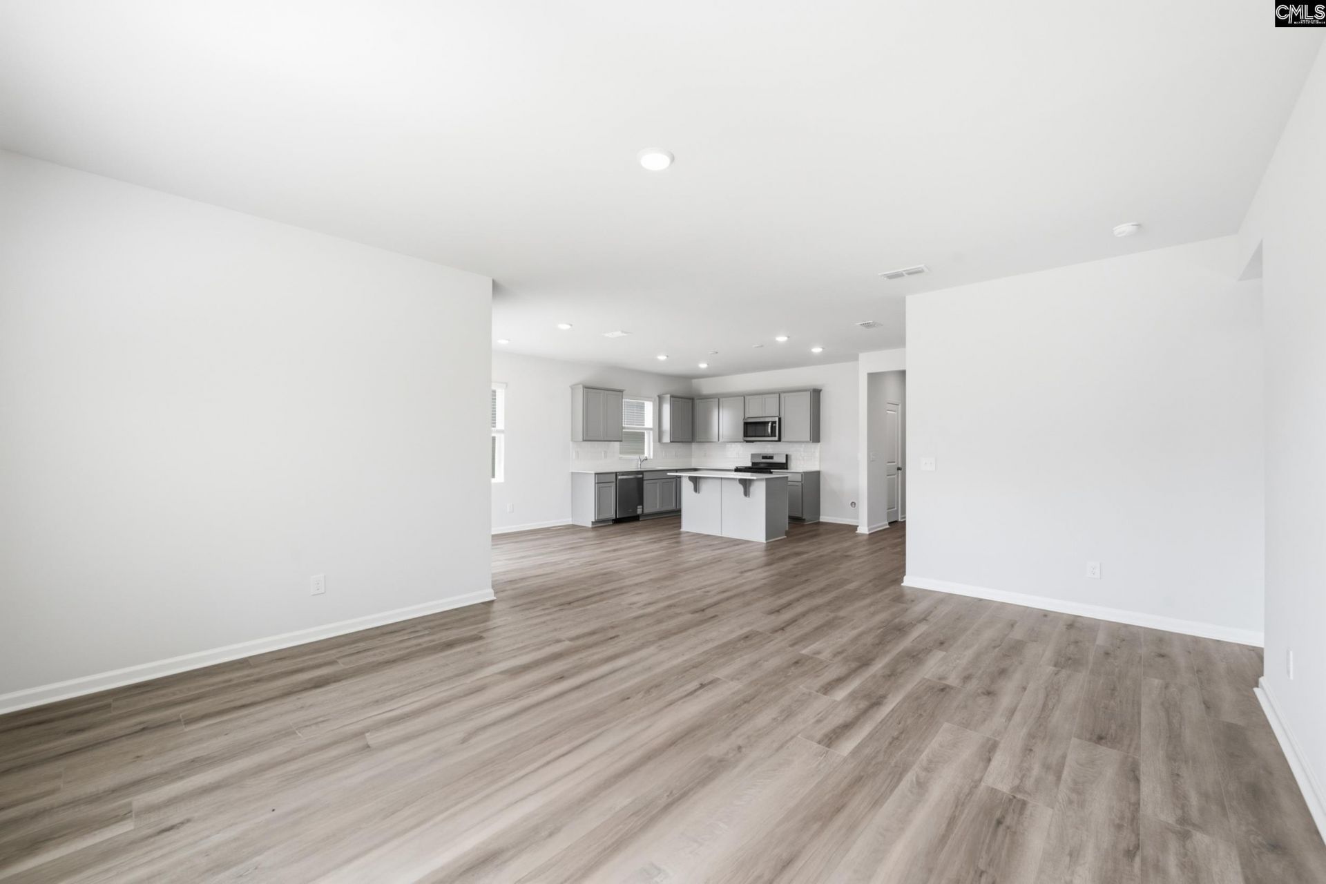 426 Edith Court Photo 14