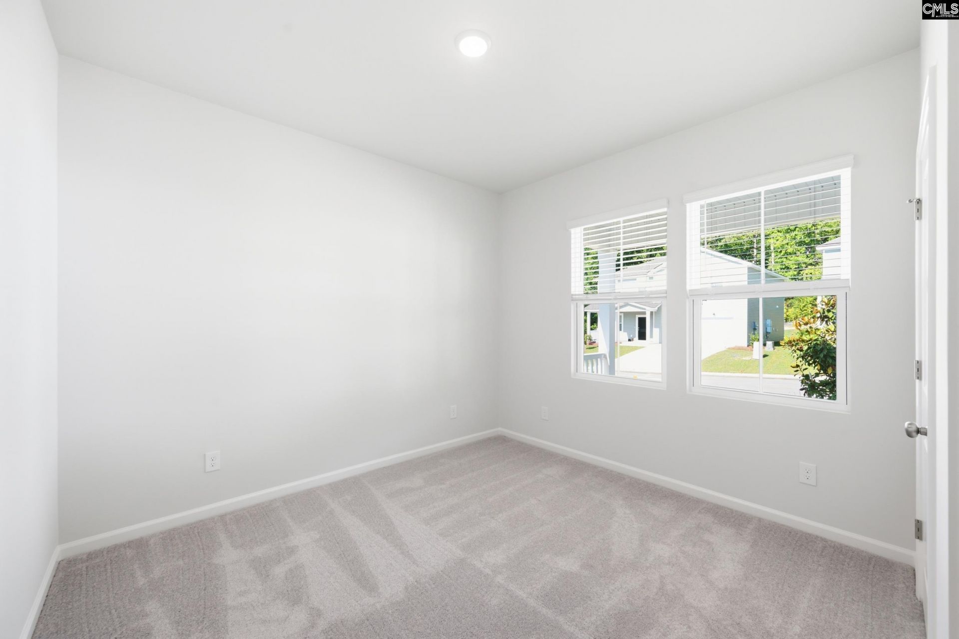 426 Edith Court Photo 21