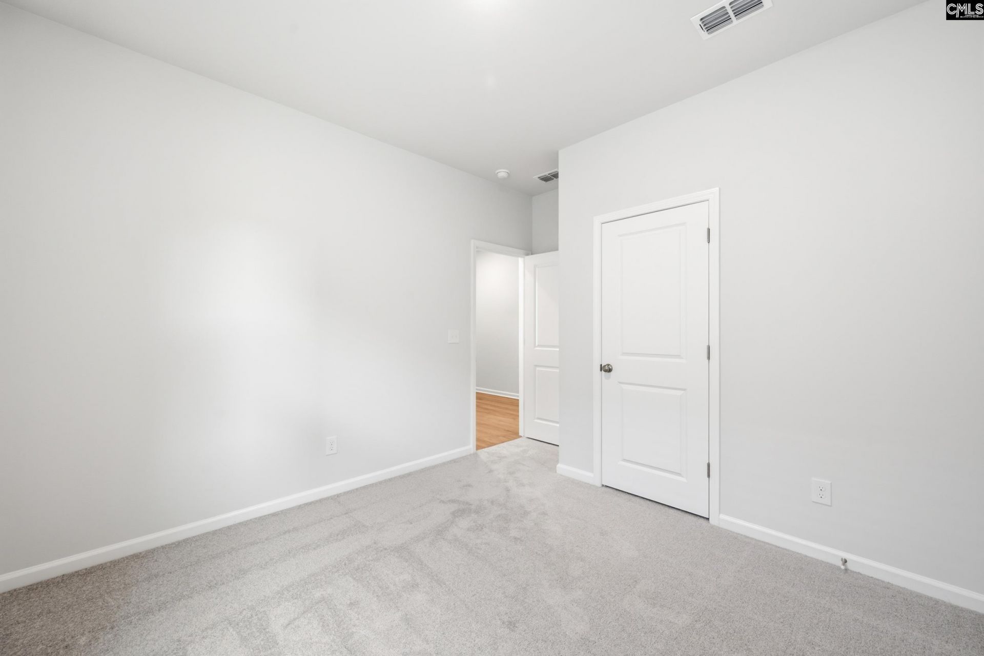 426 Edith Court Photo 25
