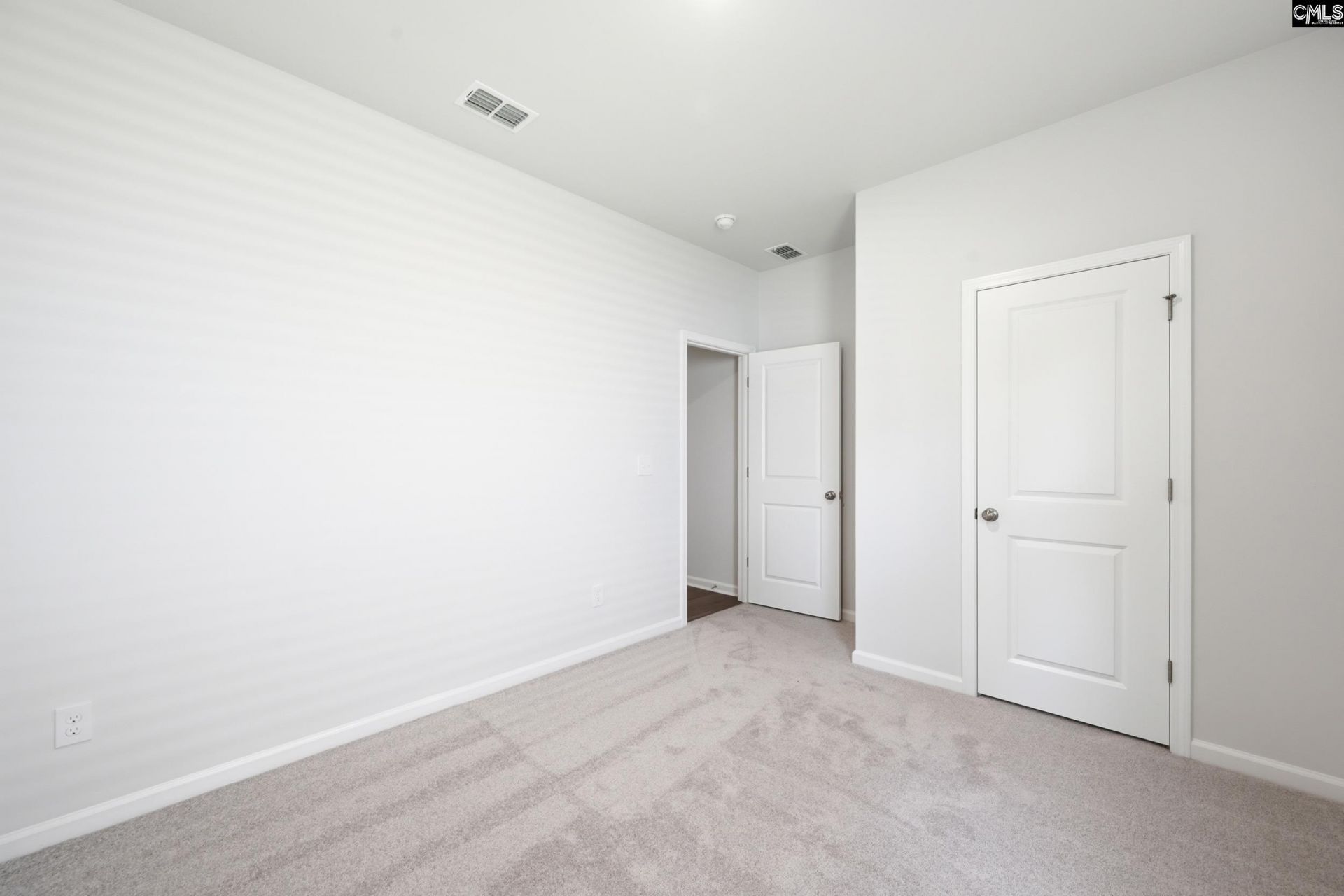 426 Edith Court Photo 28