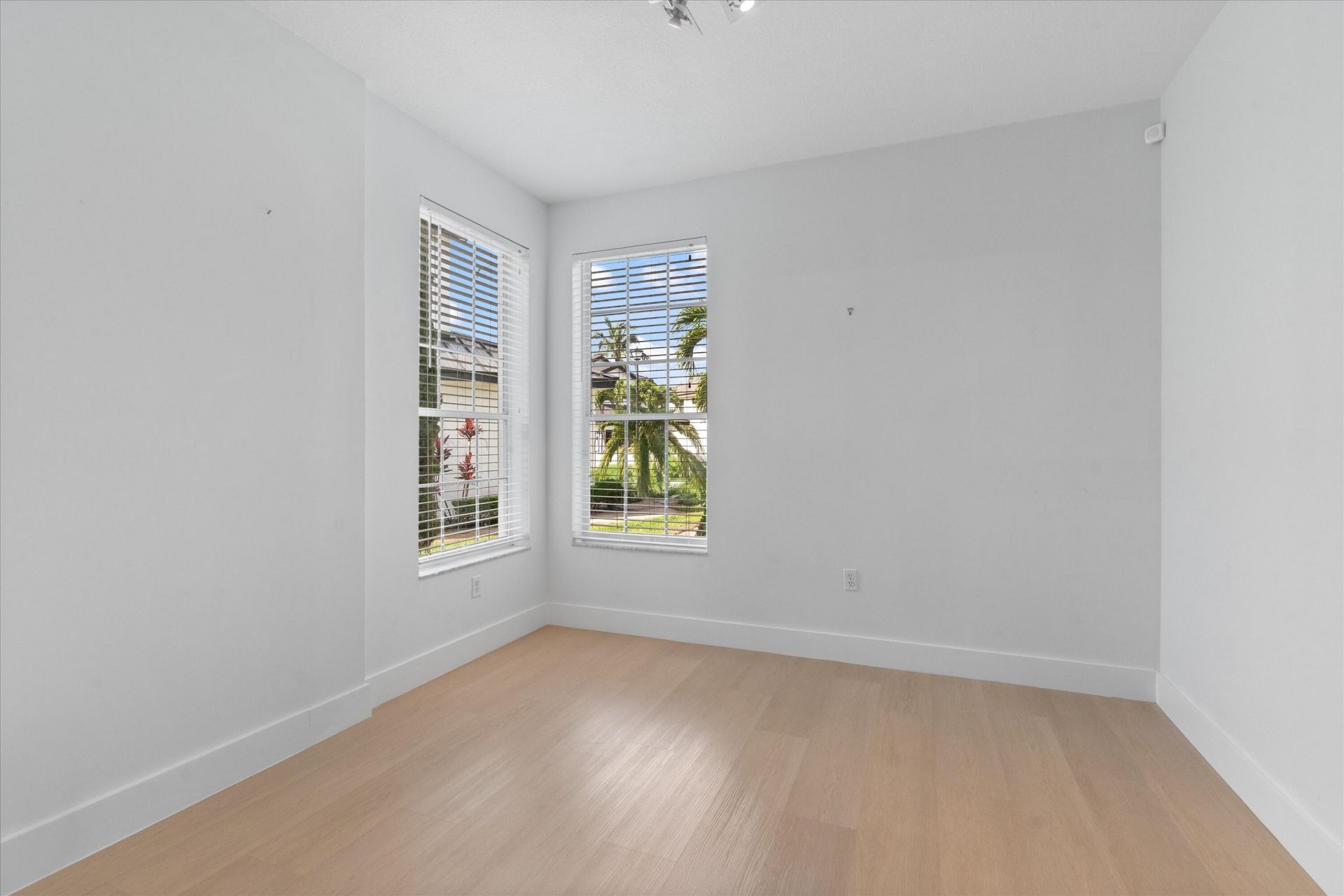 15553 SW 25th Street, Miramar, FL 33027 Photo