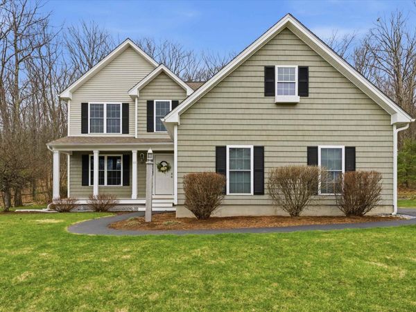 33 Elva Drive, Goffstown, NH 03045