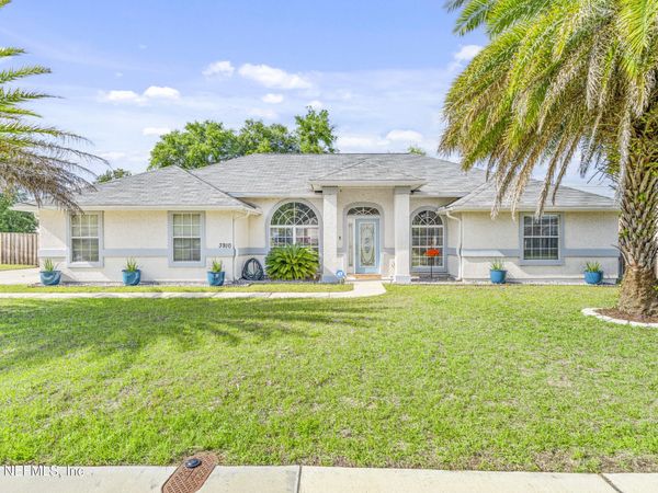 3910 SELIG Court, Middleburg, FL 32068