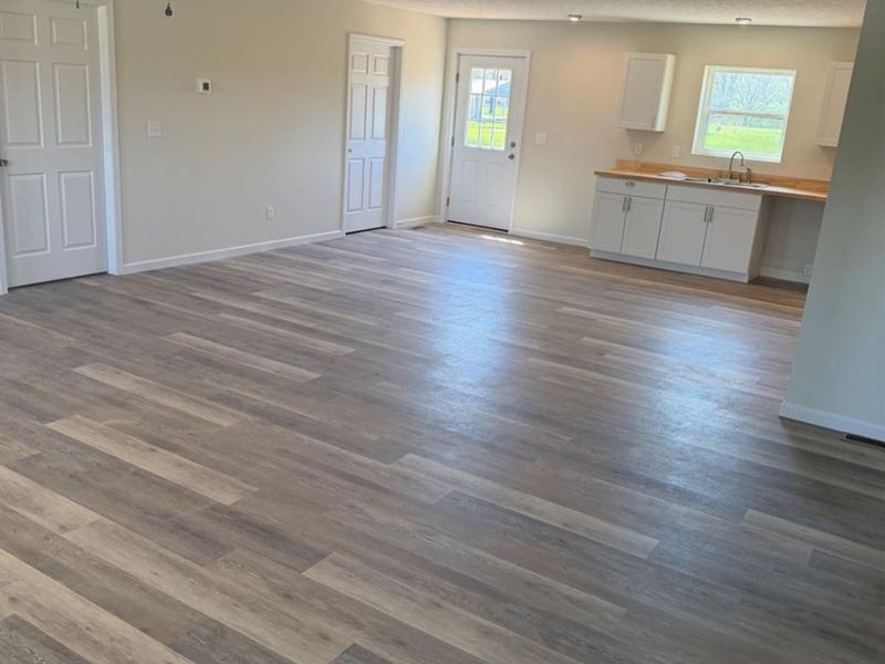 439 Lorelei Drive, Fayetteville, OH 45118 Photo 5