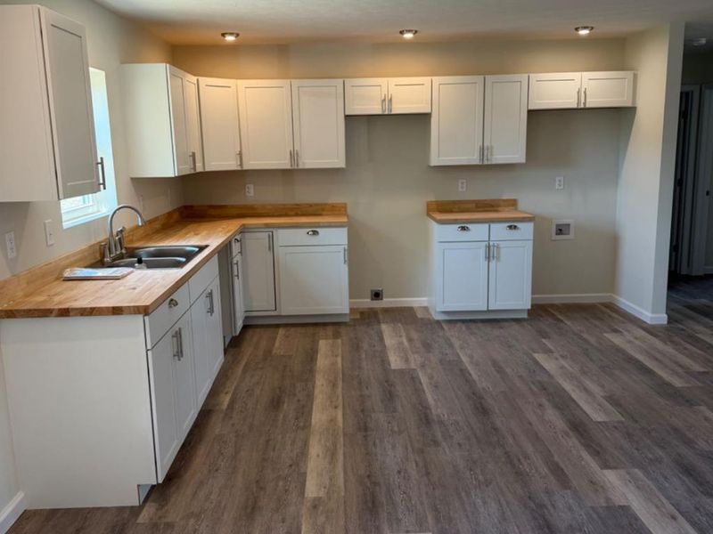 439 Lorelei Drive, Fayetteville, OH 45118 Photo 8