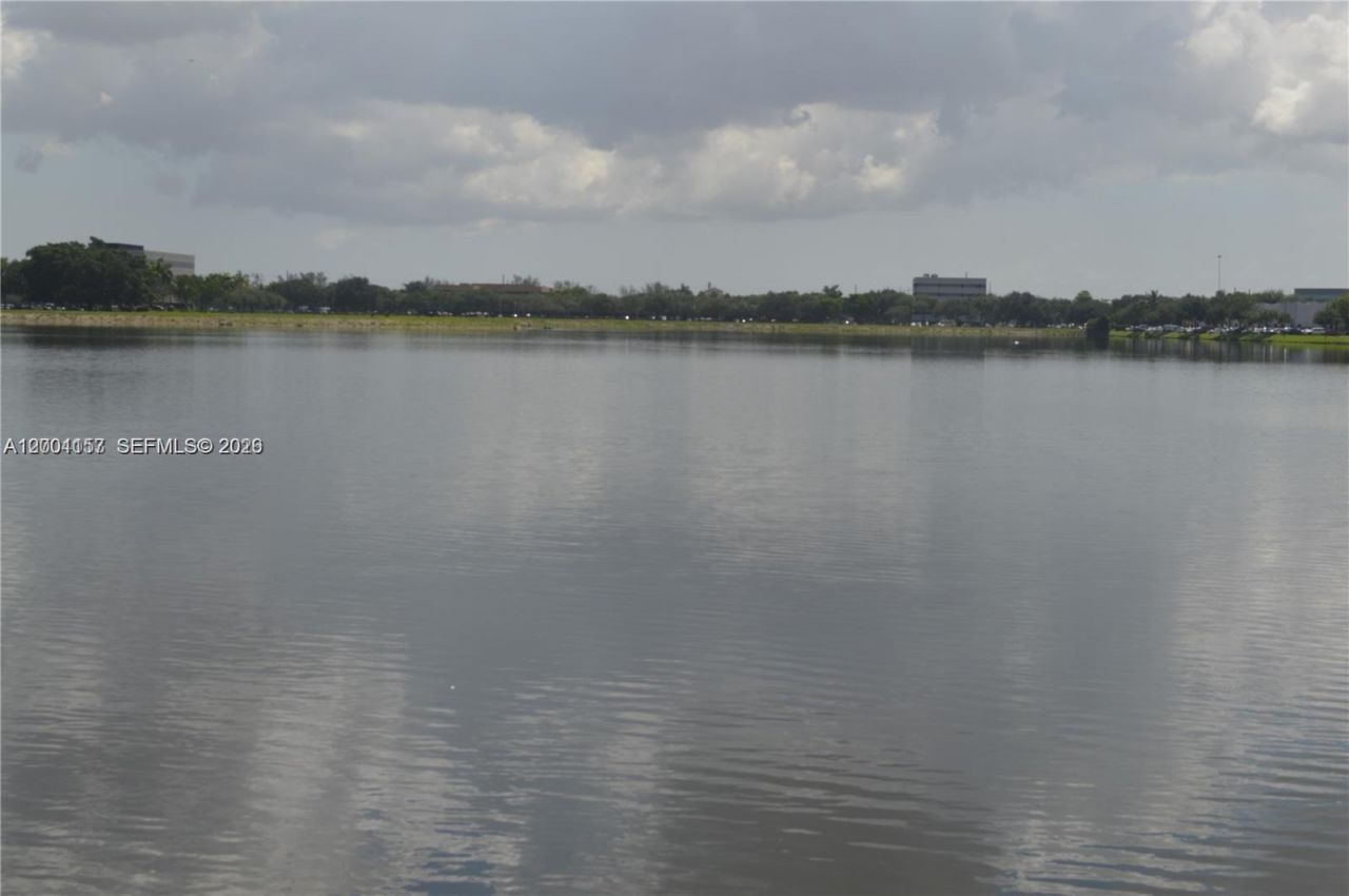 14827 Balgowan Rd , Unit 101-8, Miami Lakes, FL 33016 Photo