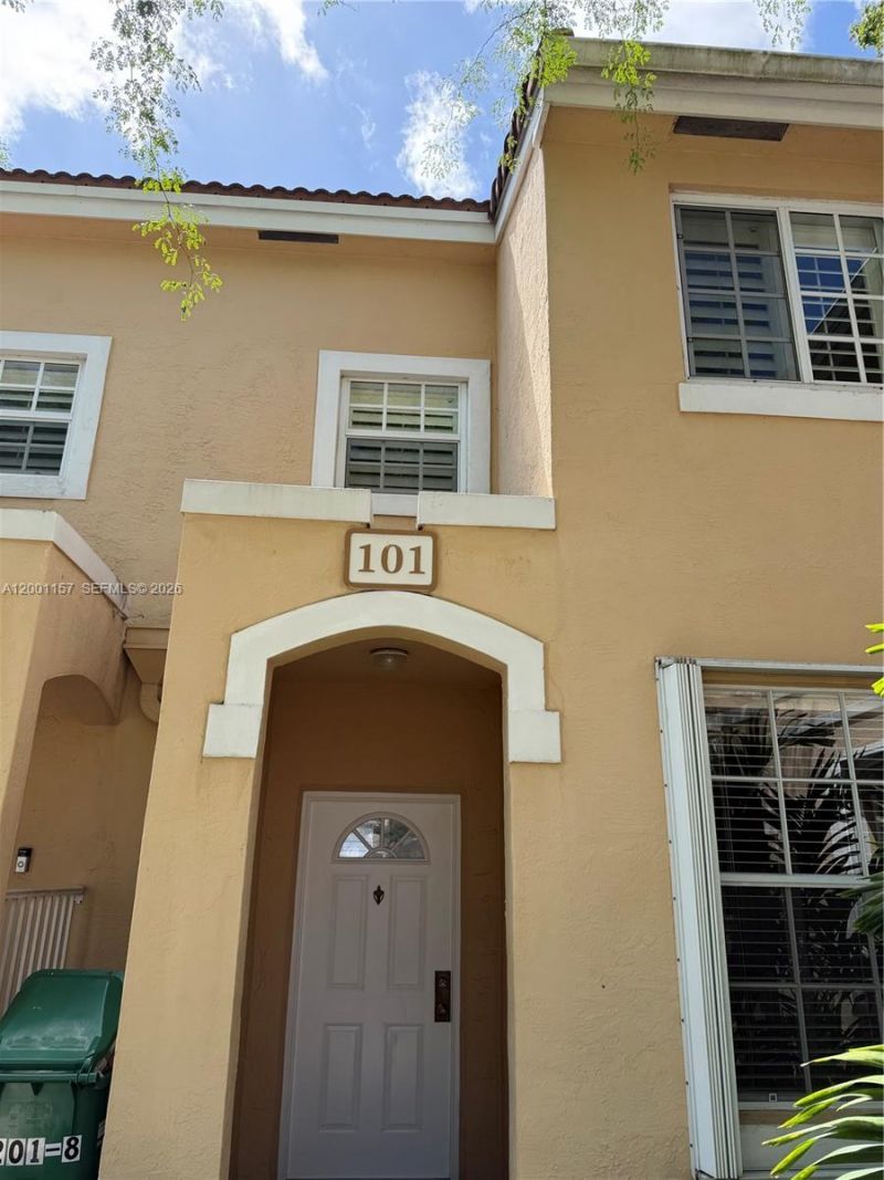 14827 Balgowan Rd , Unit 101-8, Miami Lakes, FL 33016 Photo