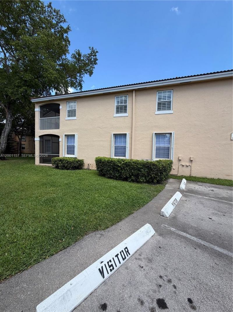 14827 Balgowan Rd , Unit 101-8, Miami Lakes, FL 33016 Photo